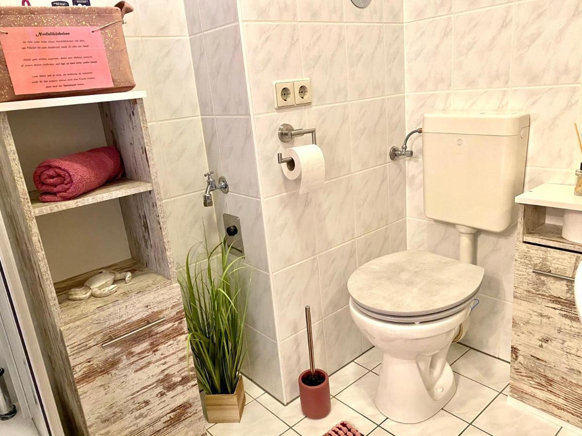 Cottbus-Apartments - Red Apartment I Privat I Wifi I Kueche I Balkon ภายนอก รูปภาพ